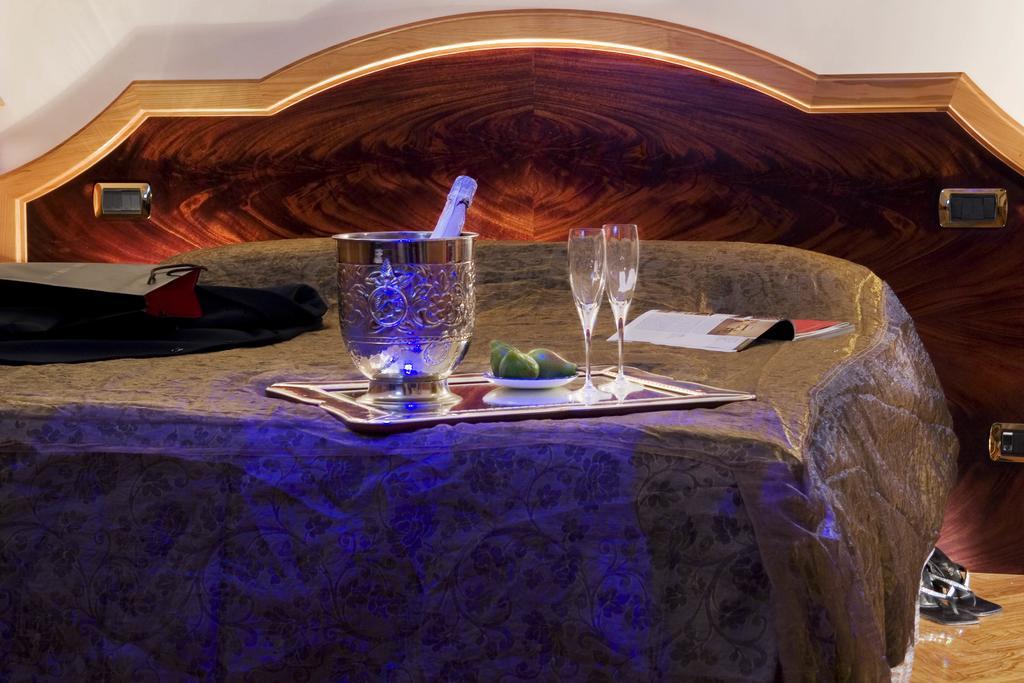 Relais Conte Di Cavour De Luxe Affittacamere 2*
