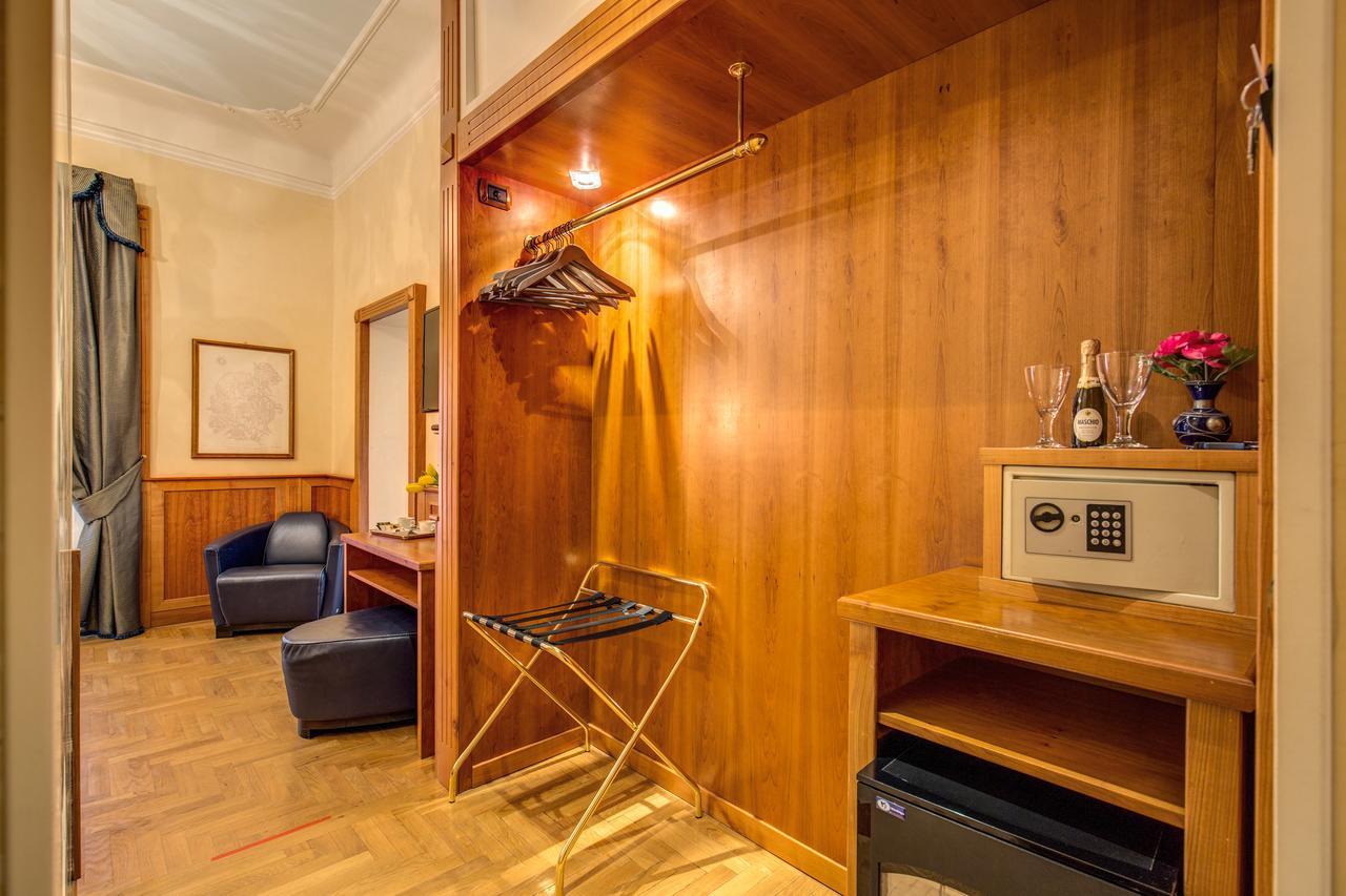 Relais Conte Di Cavour De Luxe 2*