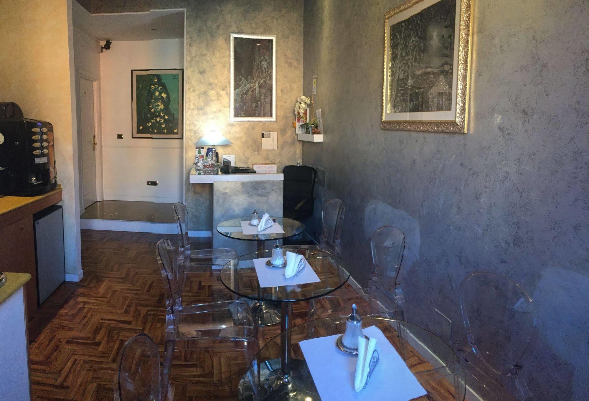 Relais Conte Di Cavour De Luxe Guest house 2*